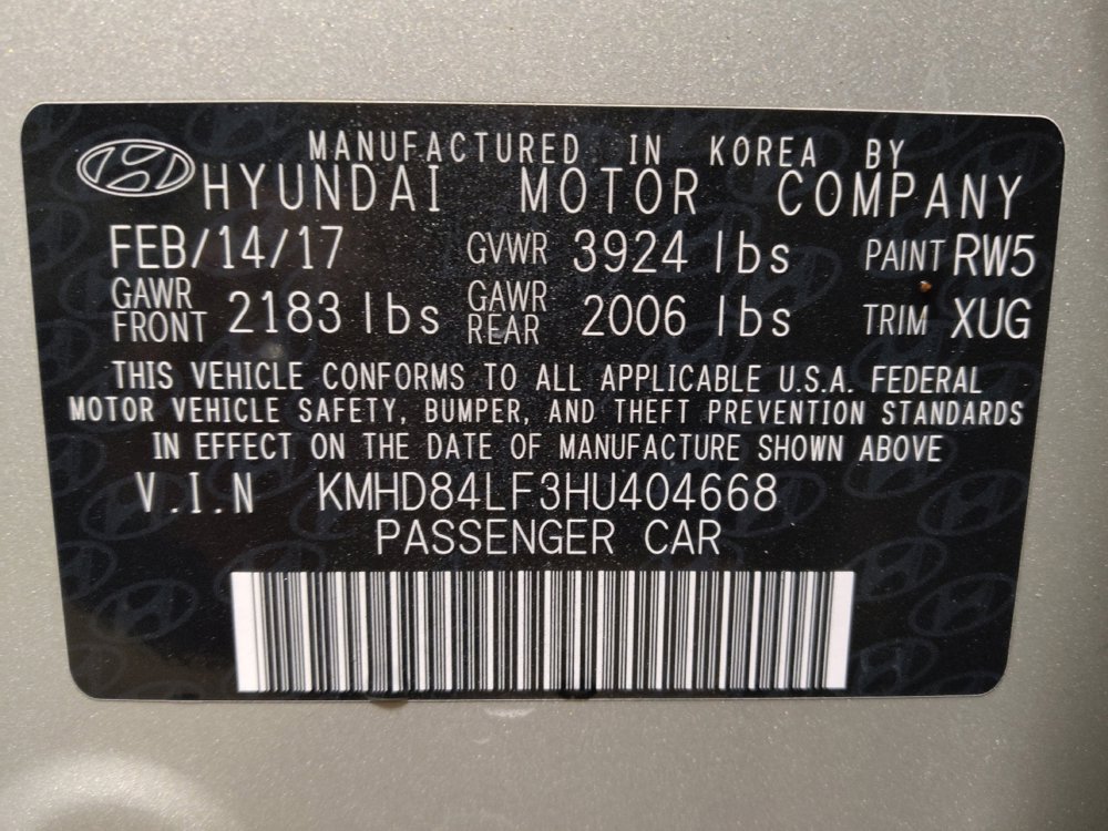 Used 2017 Hyundai Elantra SE image 33