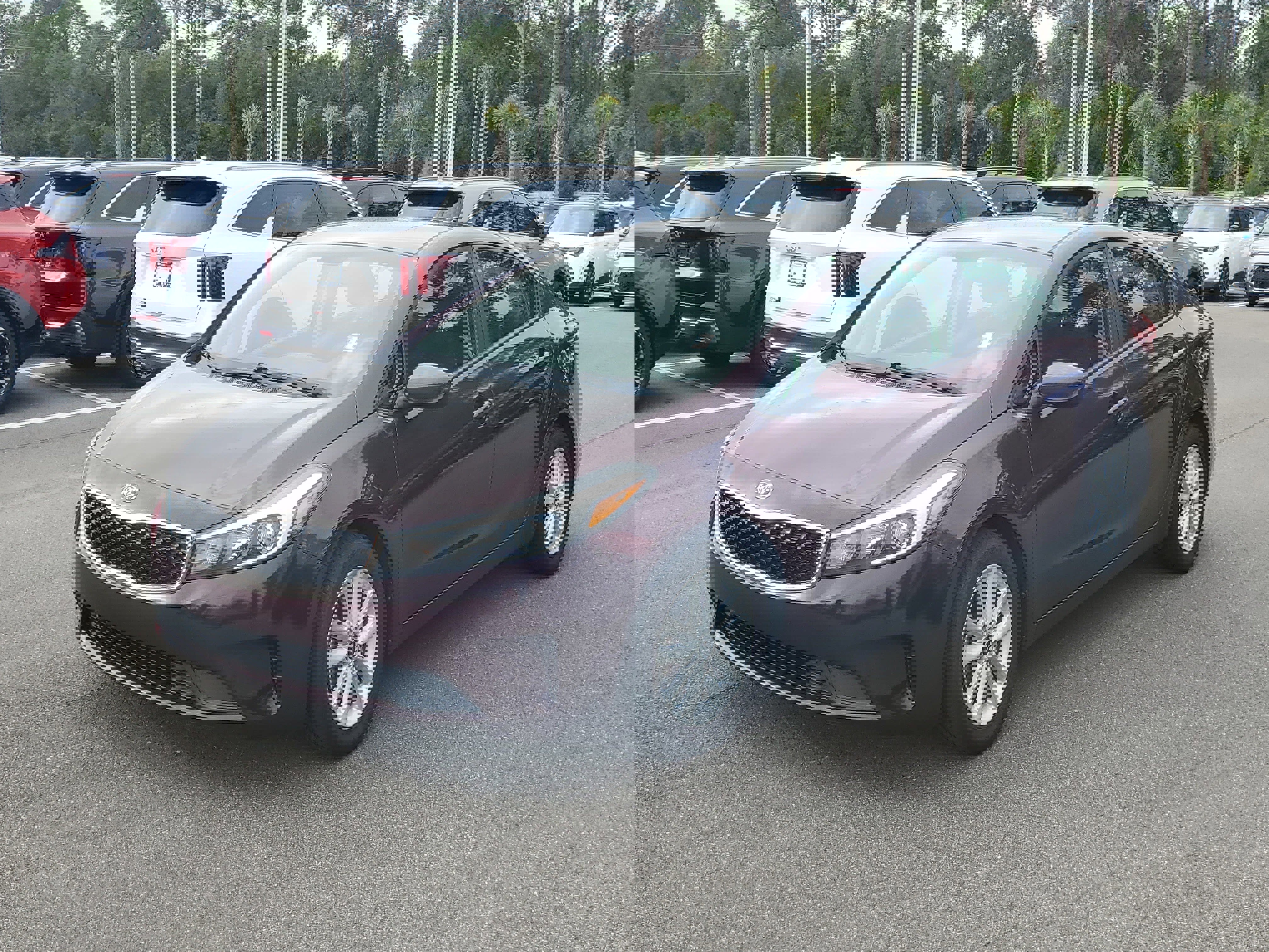 Used 2017 Kia Forte LX w/ LX Popular Package image 3