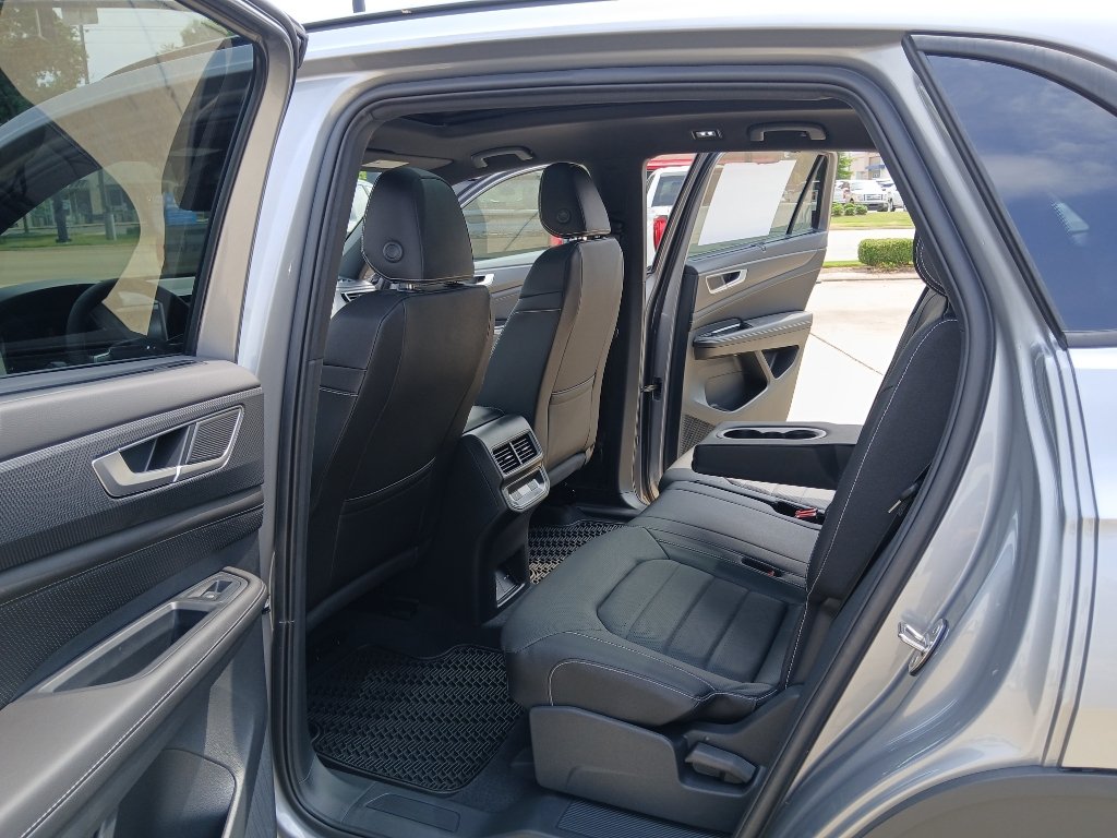 New 2026 Volkswagen Atlas Cross Sport SEL R-Line AWD/4WD image 20