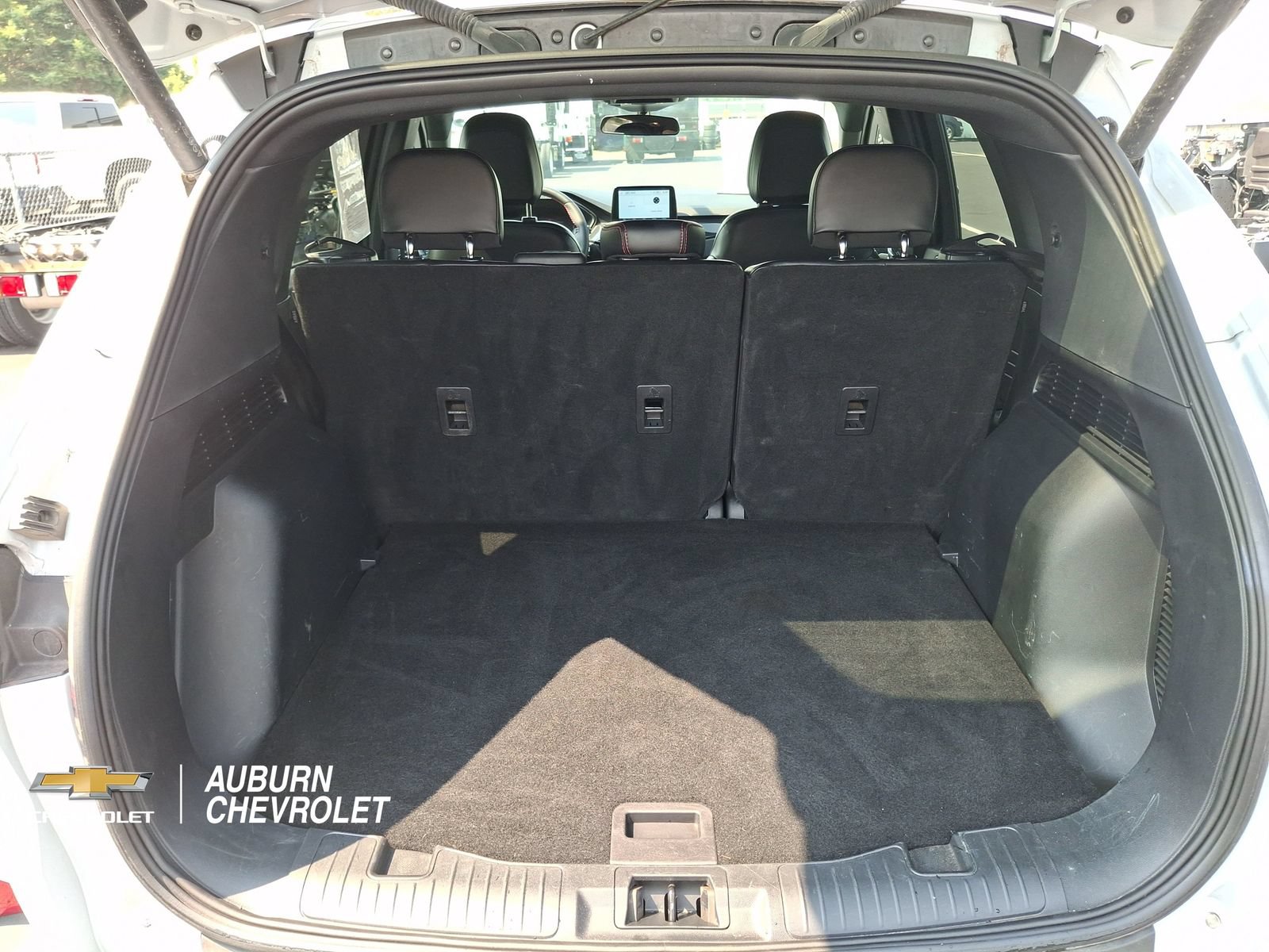 Used 2025 Ford Escape ST-Line Select AWD/4WD image 19
