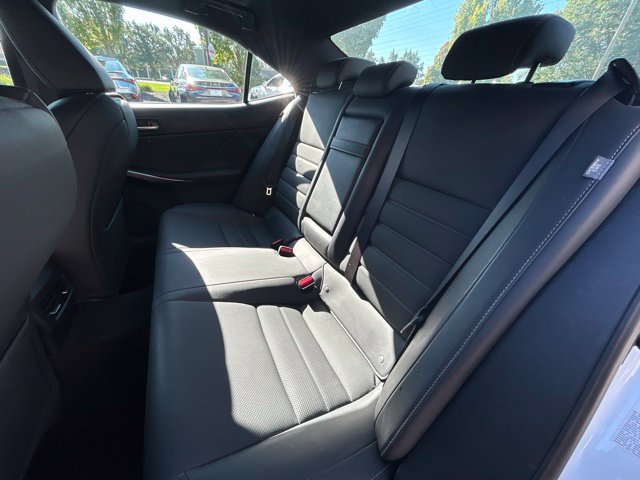 Used 2019 Lexus IS 300 F Sport w/ F Sport Package AWD/4WD image 14
