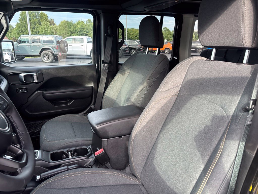 Used 2025 Jeep Wrangler Unlimited Sport S 4xe AWD/4WD image 14