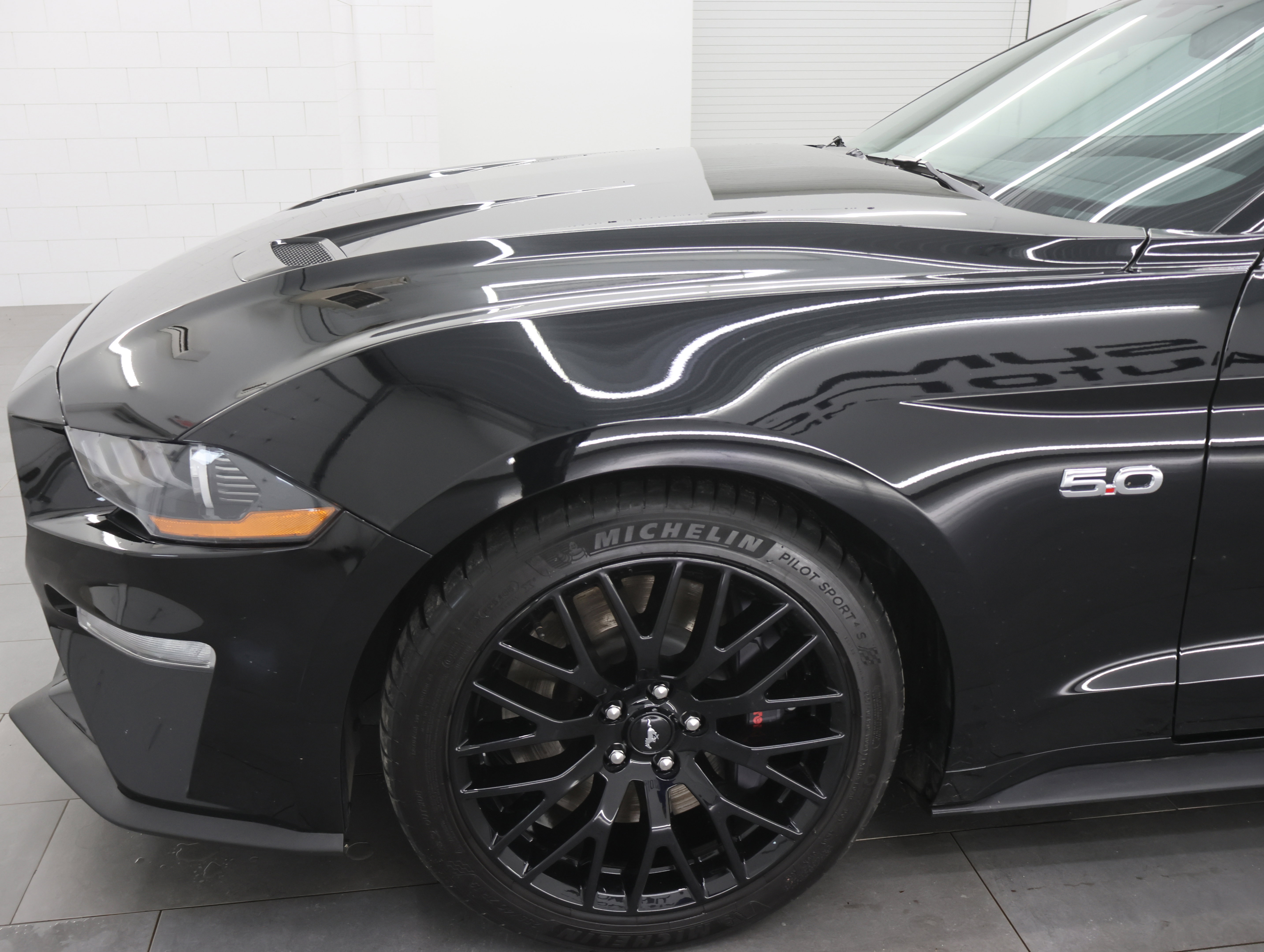 Used 2019 Ford Mustang GT w/ GT Performance Package image 31
