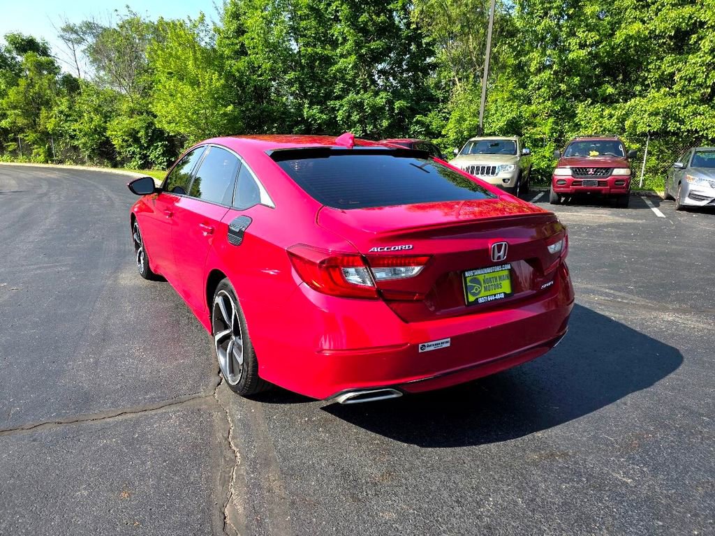 Used 2018 Honda Accord Sport image 5