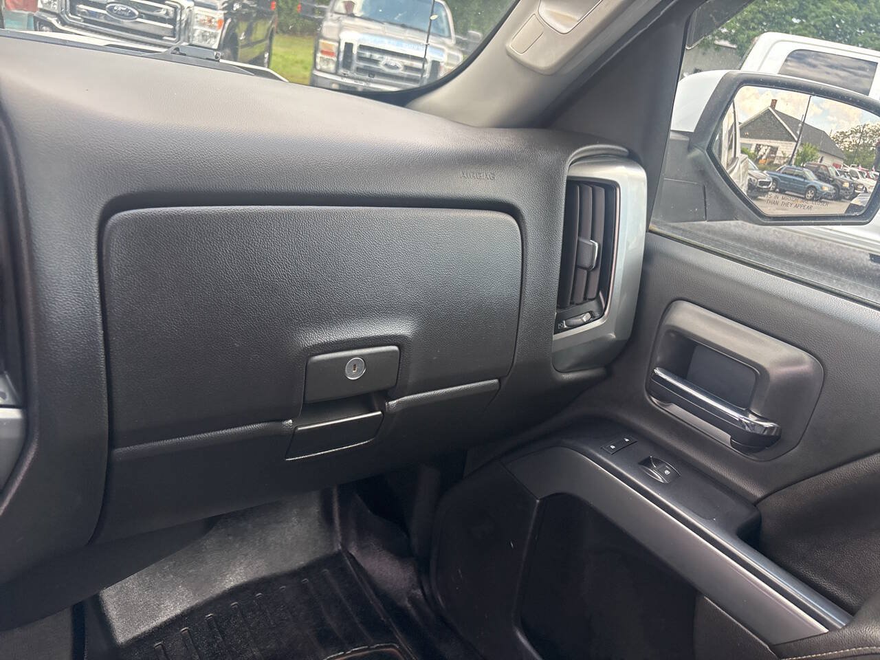 Used 2019 Chevrolet Silverado 1500 LT AWD/4WD image 20