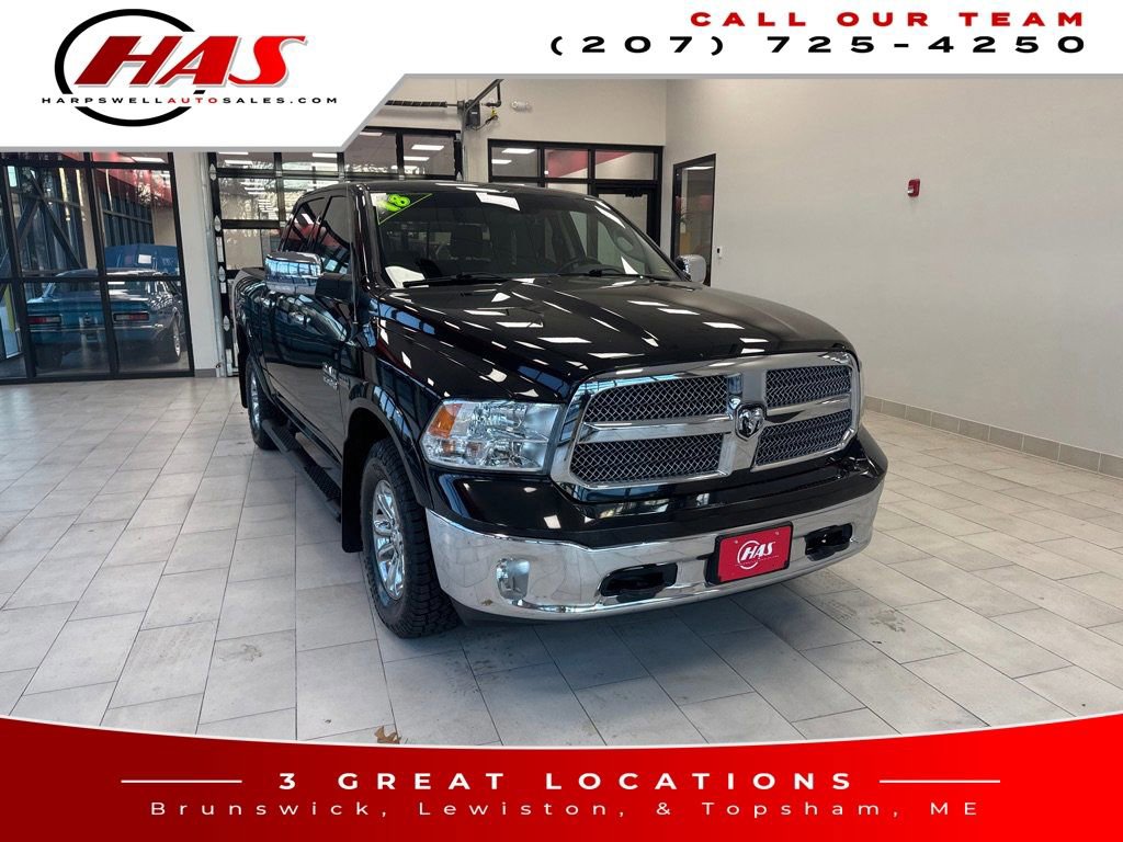Used 2018 RAM 1500 SLT image 9