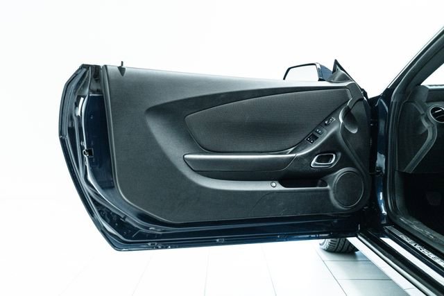 Used 2015 Chevrolet Camaro SS w/ Rear Vision Package image 26