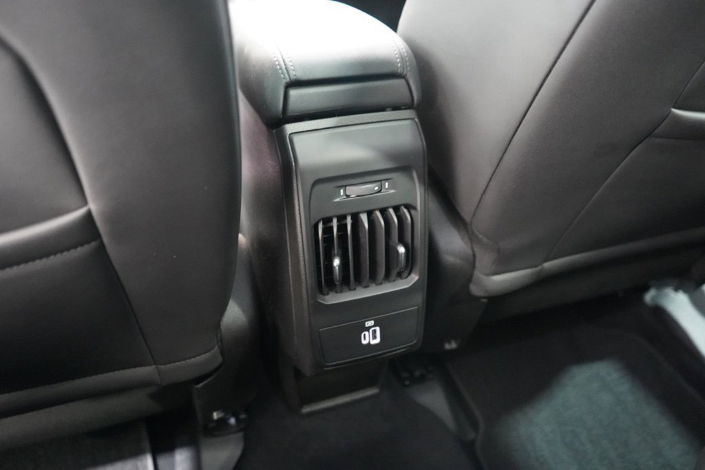 Used 2024 Alfa Romeo Tonale Ti AWD/4WD image 36