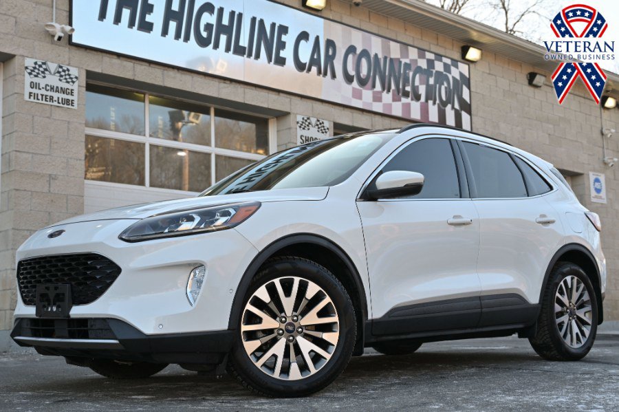 Used 2020 Ford Escape Titanium image 1