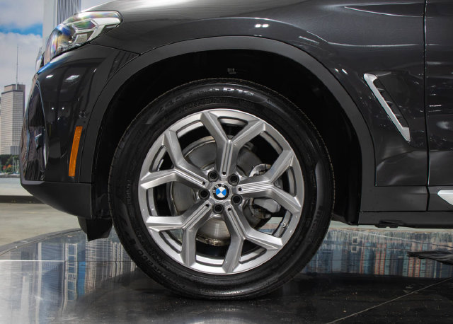 Used 2024 BMW X3 xDrive30i w/ Convenience Package w/ZPA AWD/4WD image 7