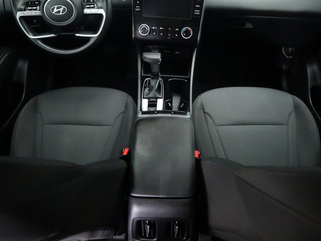 Used 2022 Hyundai Tucson SEL w/ Winter Package image 16