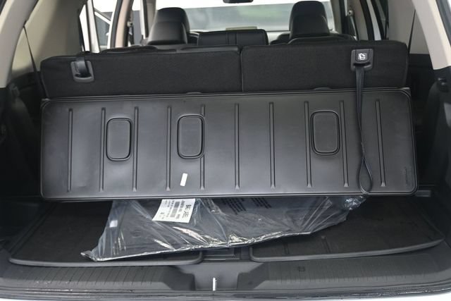 Used 2025 Honda Pilot EX-L image 17