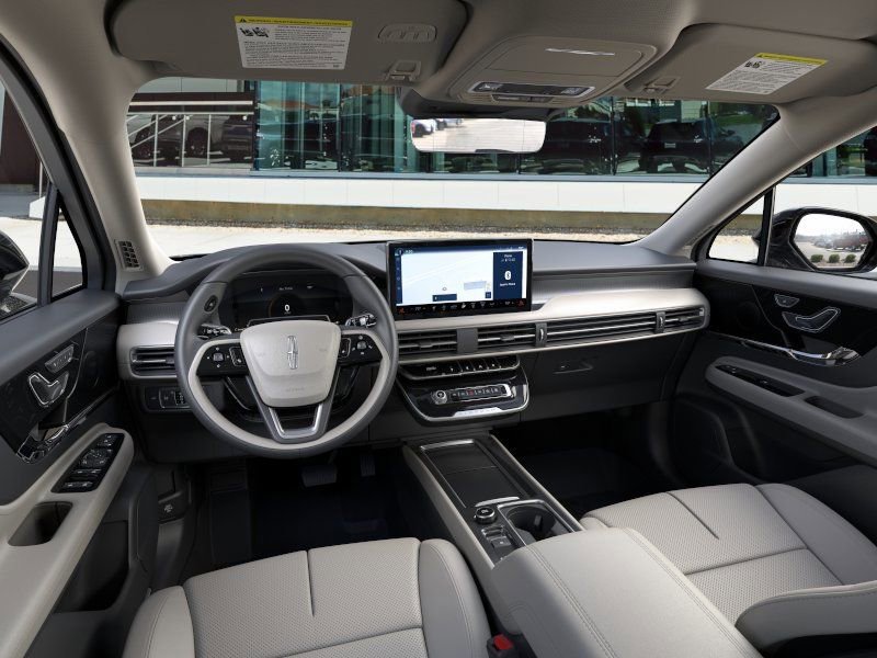 New 2026 Lincoln Corsair Premiere image 9