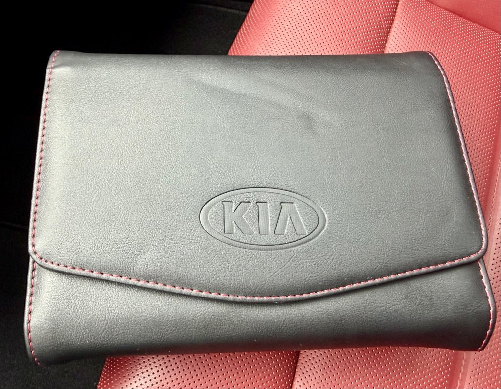 Used 2019 Kia Stinger GT2 AWD/4WD image 16