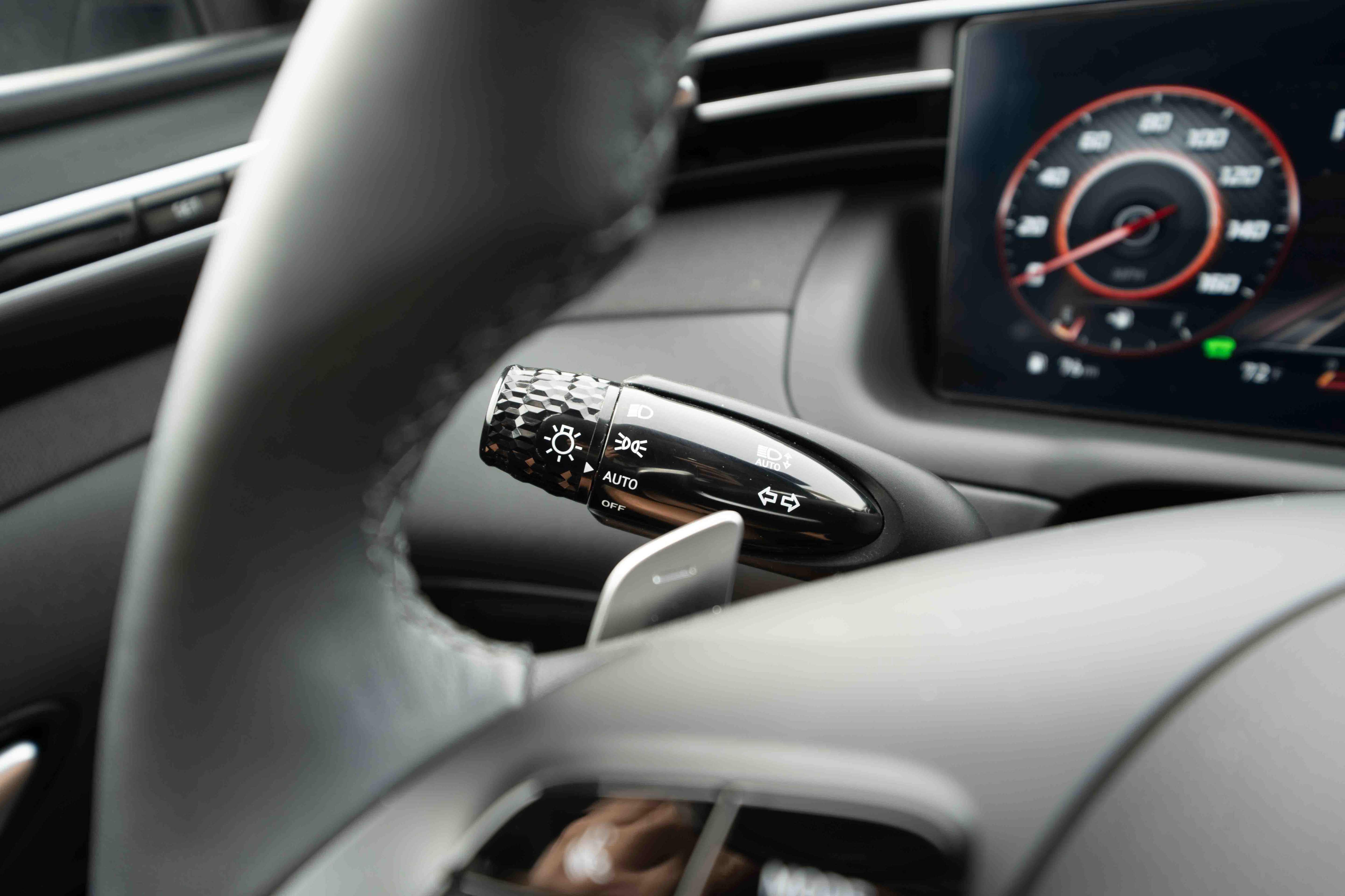 Used 2024 Hyundai Tucson Limited AWD/4WD image 13