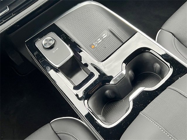 New 2025 Buick Enclave Preferred w/ Power Package image 24