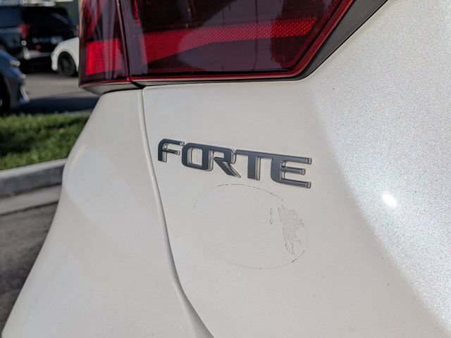 Certified 2024 Kia Forte LXS w/ LXS Technology Package FWD image 14