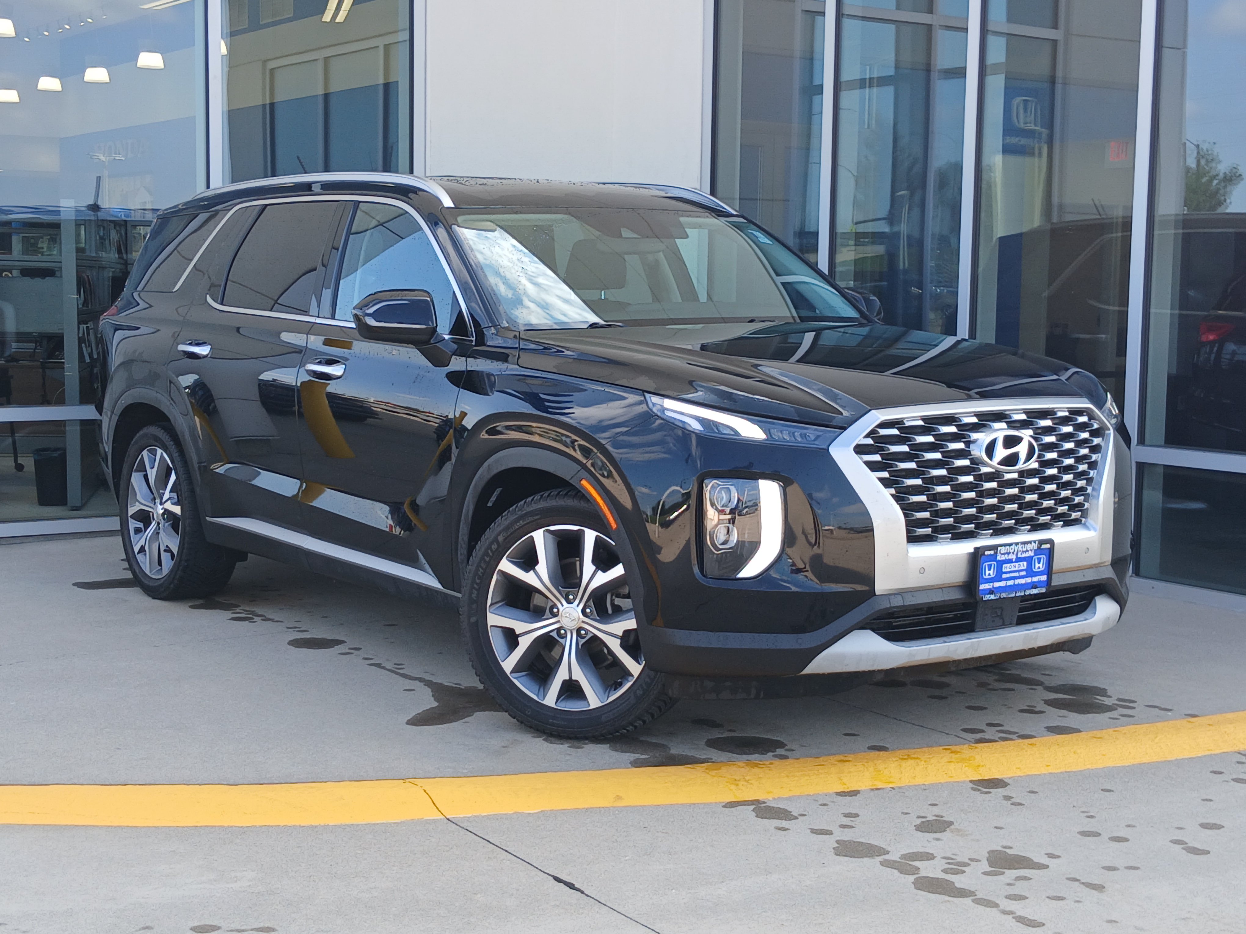 Used 2021 Hyundai Palisade SEL w/ Convenience Package AWD/4WD image 2