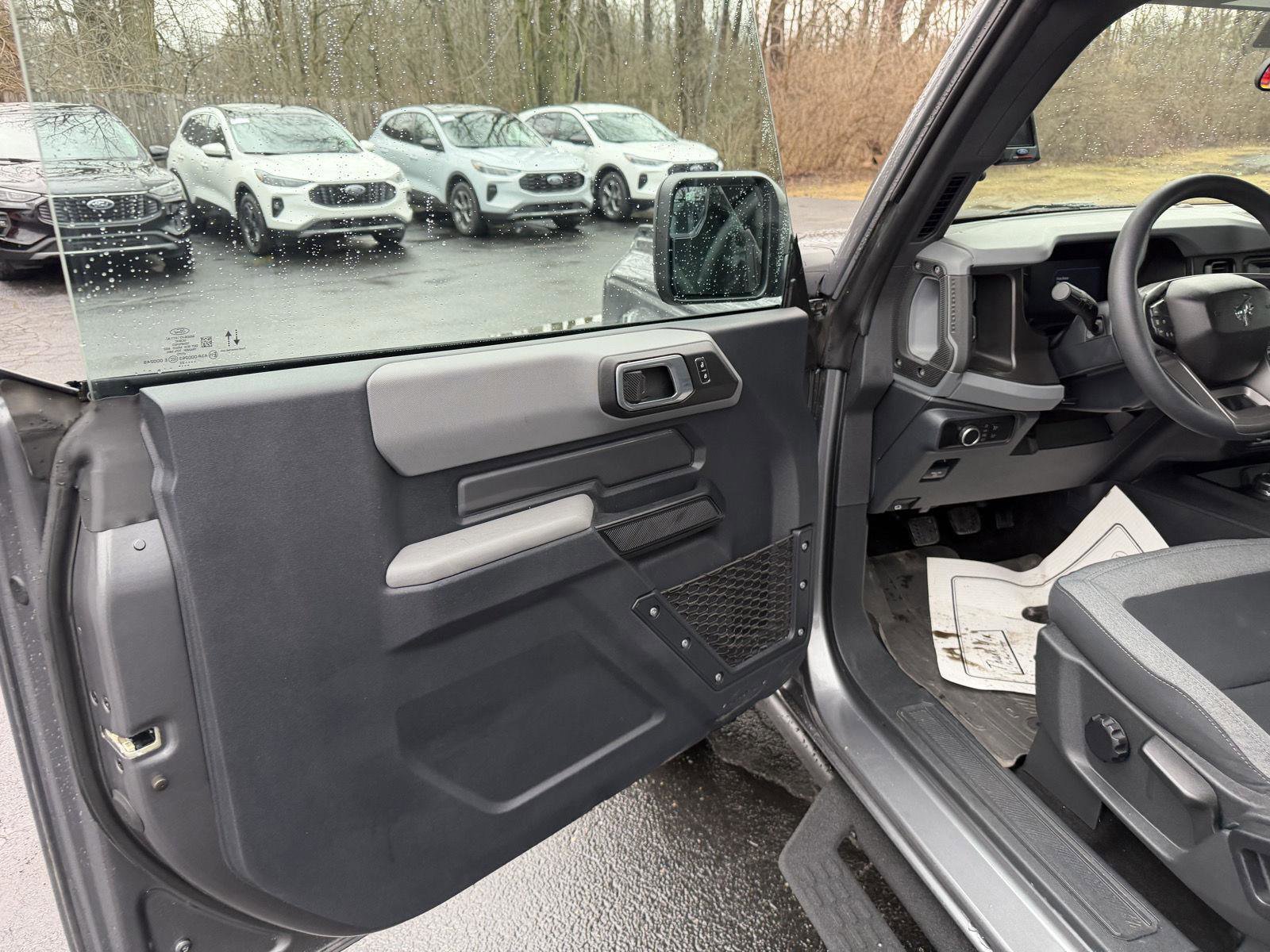 Used 2023 Ford Bronco 2-Door w/ Sasquatch Package image 12