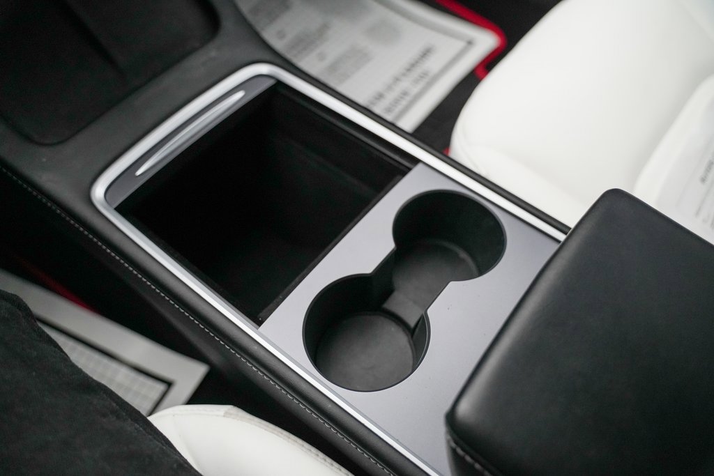 Used 2021 Tesla Model 3 Performance image 34