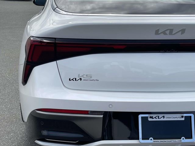 New 2026 Kia K5 LXS image 10