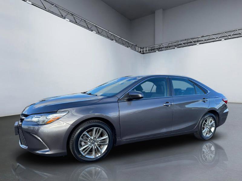 Used 2017 Toyota Camry SE image 10