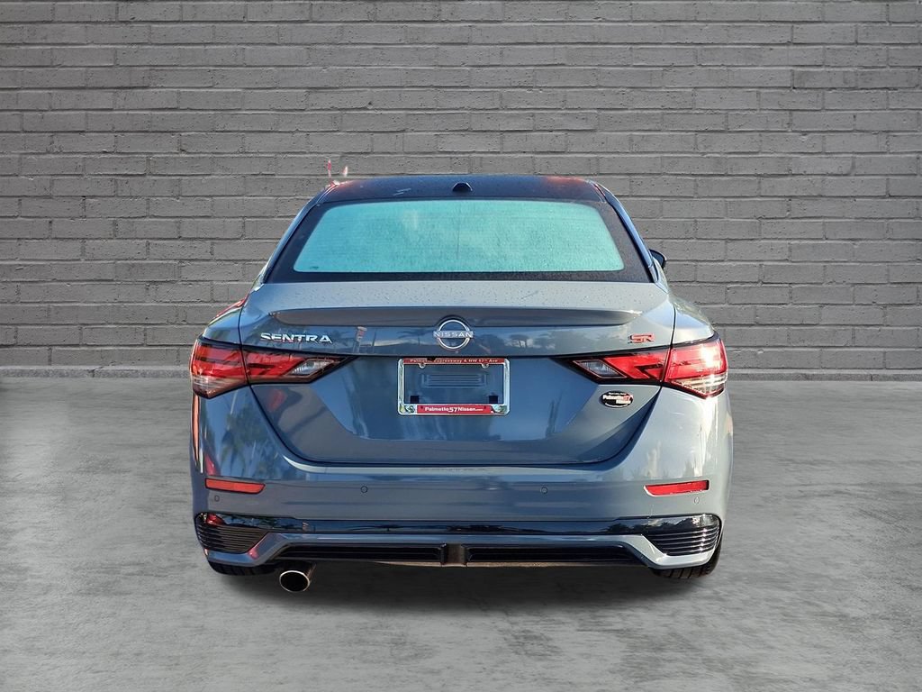 Used 2025 Nissan Sentra SR FWD image 11
