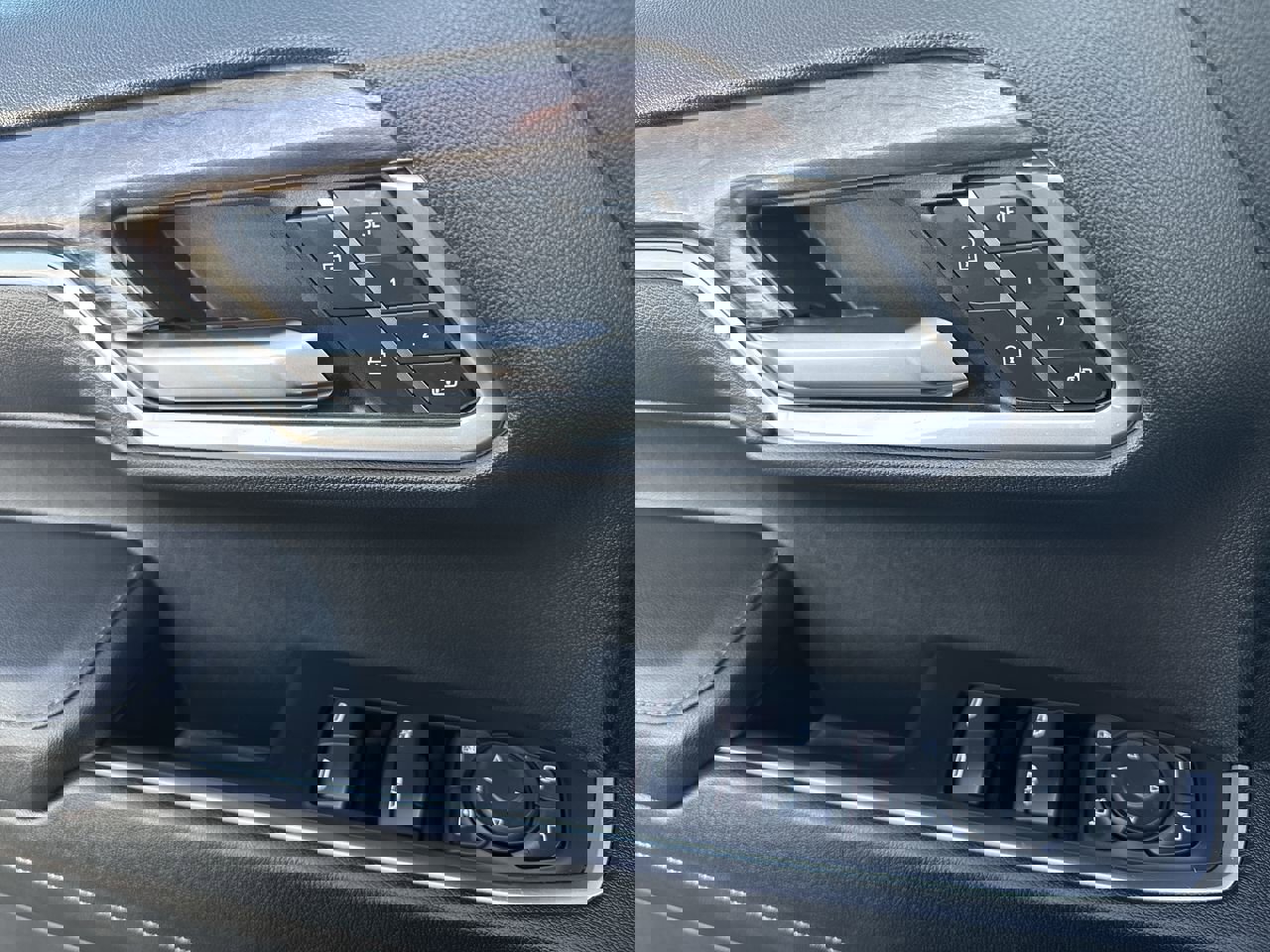 Used 2022 Chevrolet Silverado 1500 LTZ w/ LTZ Premium Package image 22