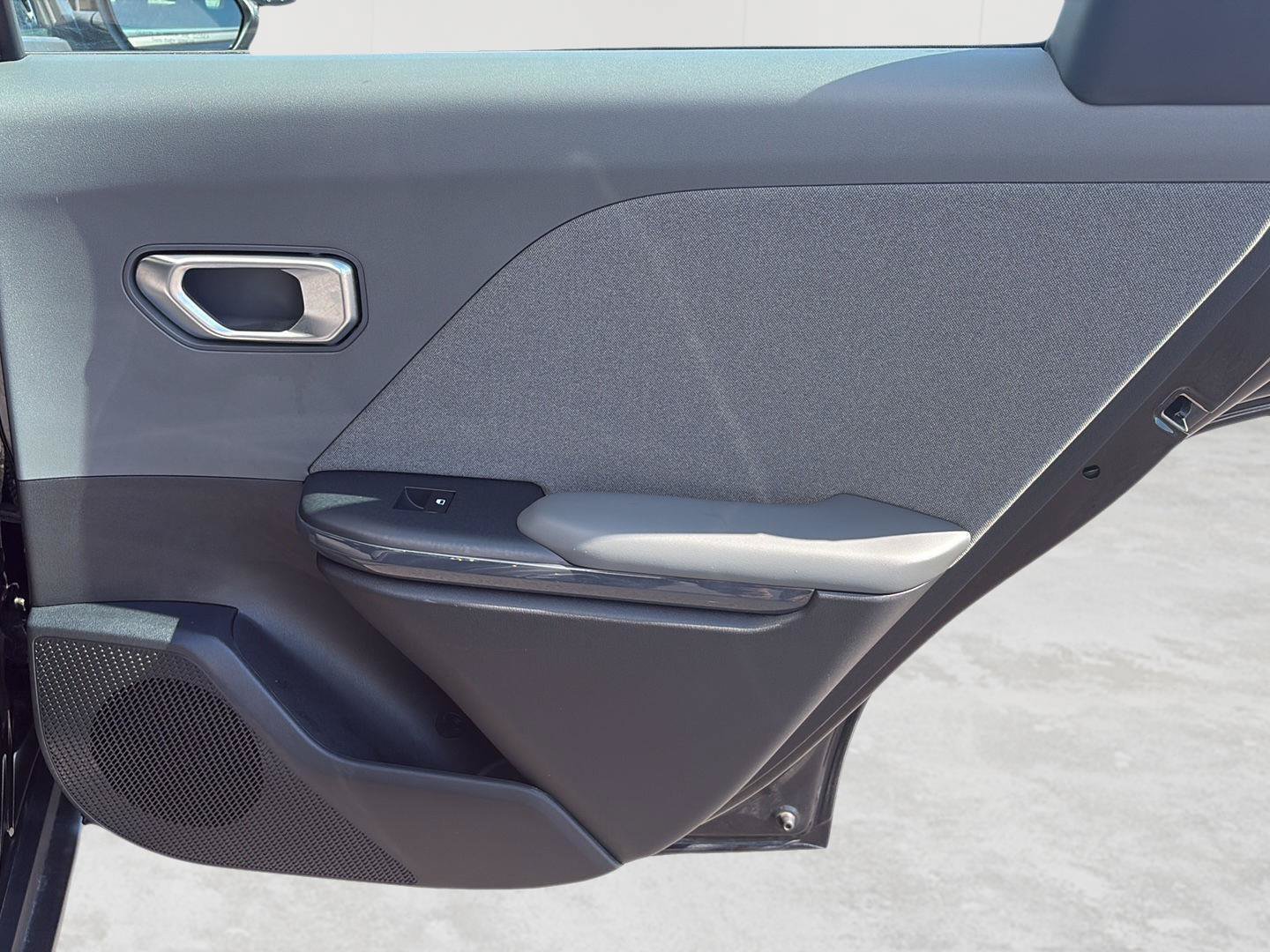 Used 2025 Kia K4 EX FWD image 25