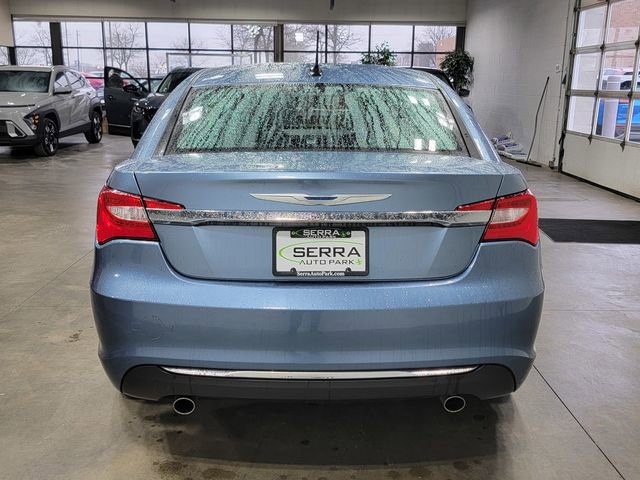 Used 2011 Chrysler 200 Limited image 6