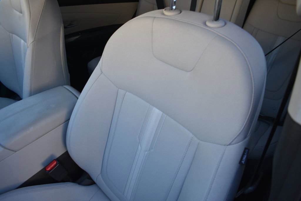 Used 2025 Hyundai Tucson SEL AWD/4WD image 11