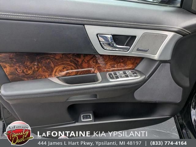 Used 2015 Jaguar XF Portfolio AWD/4WD image 15