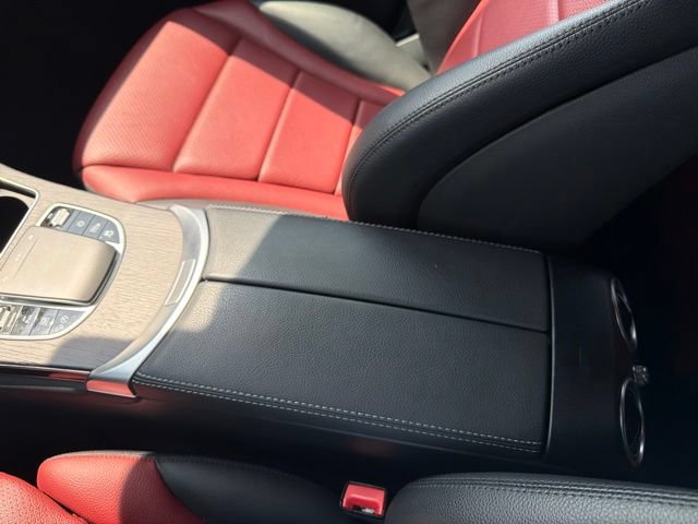 Used 2022 Mercedes-Benz GLC 300 4MATIC image 35