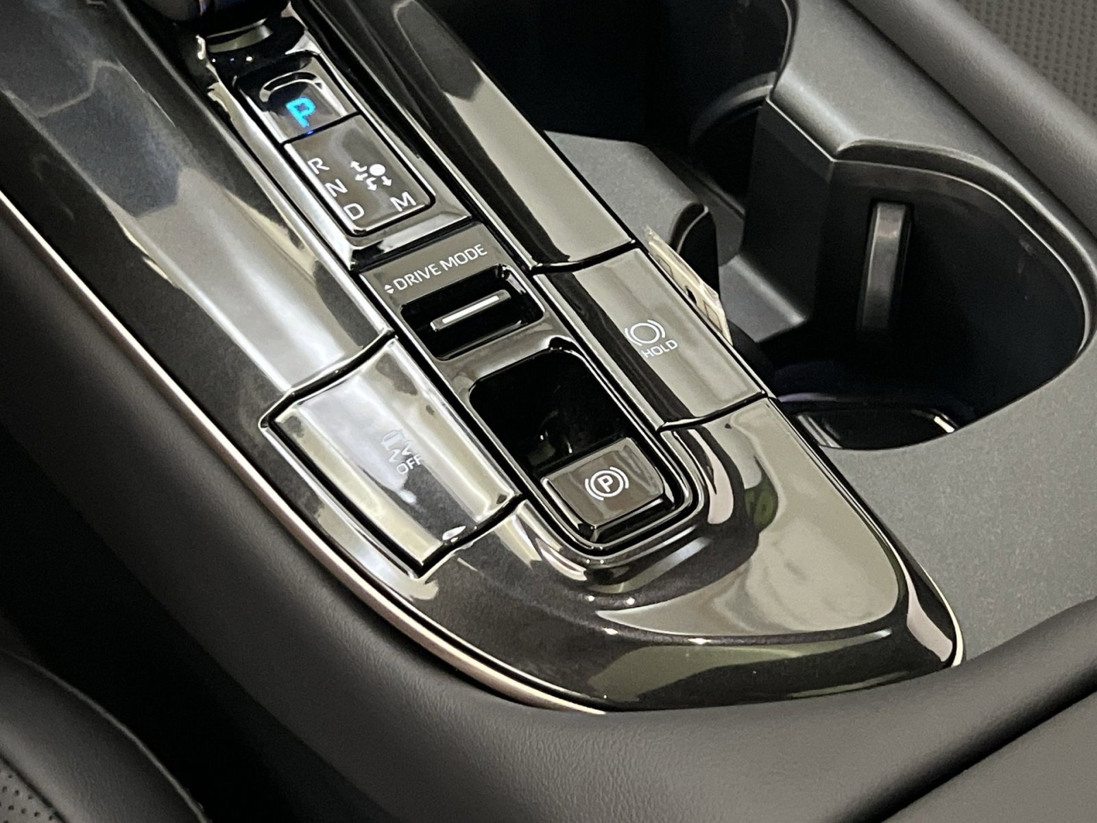 Used 2026 Toyota Crown Platinum AWD/4WD image 30