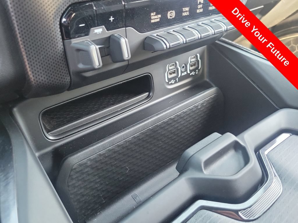 Used 2023 RAM 2500 Limited w/ Night Edition AWD/4WD image 13