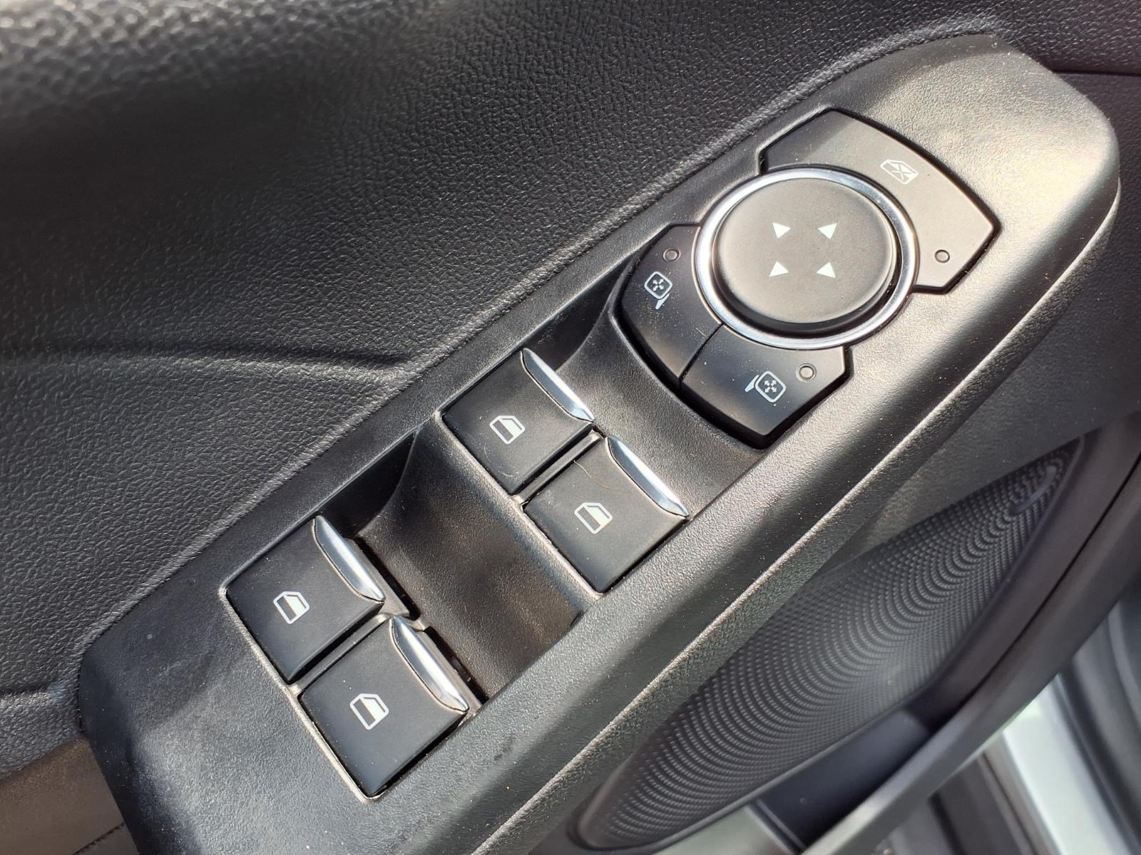 Used 2024 Ford Escape ST-Line AWD/4WD image 16
