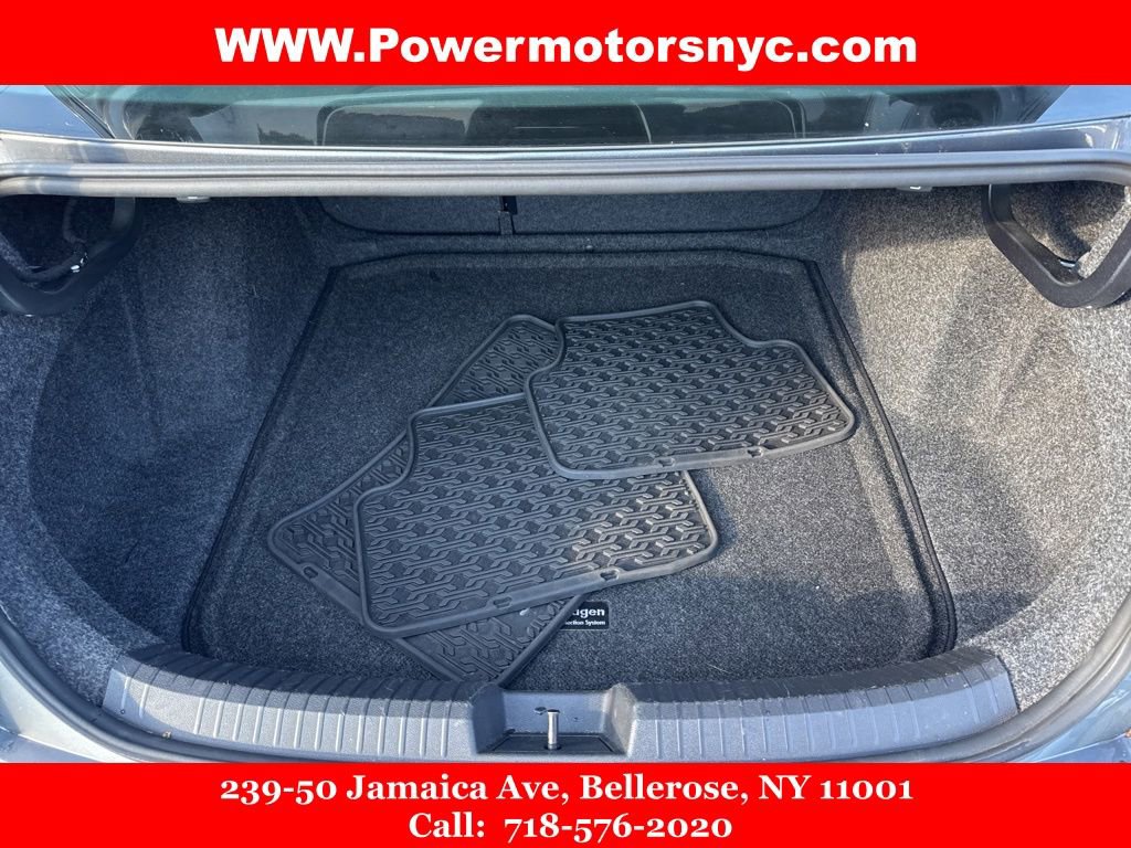 Used 2022 Volkswagen Jetta SE image 21