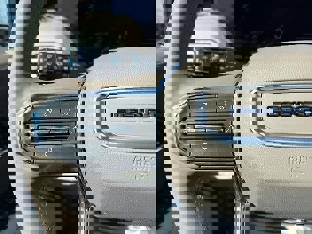 New 2026 GMC Yukon Denali w/ Sun & Power Step Package image 34