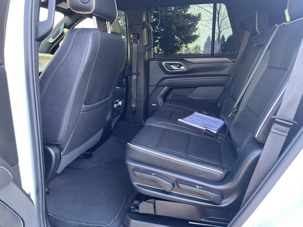 Used 2023 GMC Yukon SLT image 39