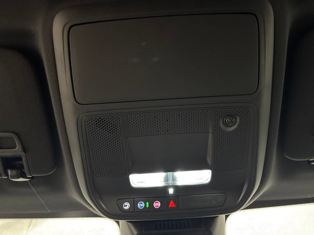 New 2027 Chevrolet Equinox LT w/ Safety and Technology Package AWD/4WD image 26