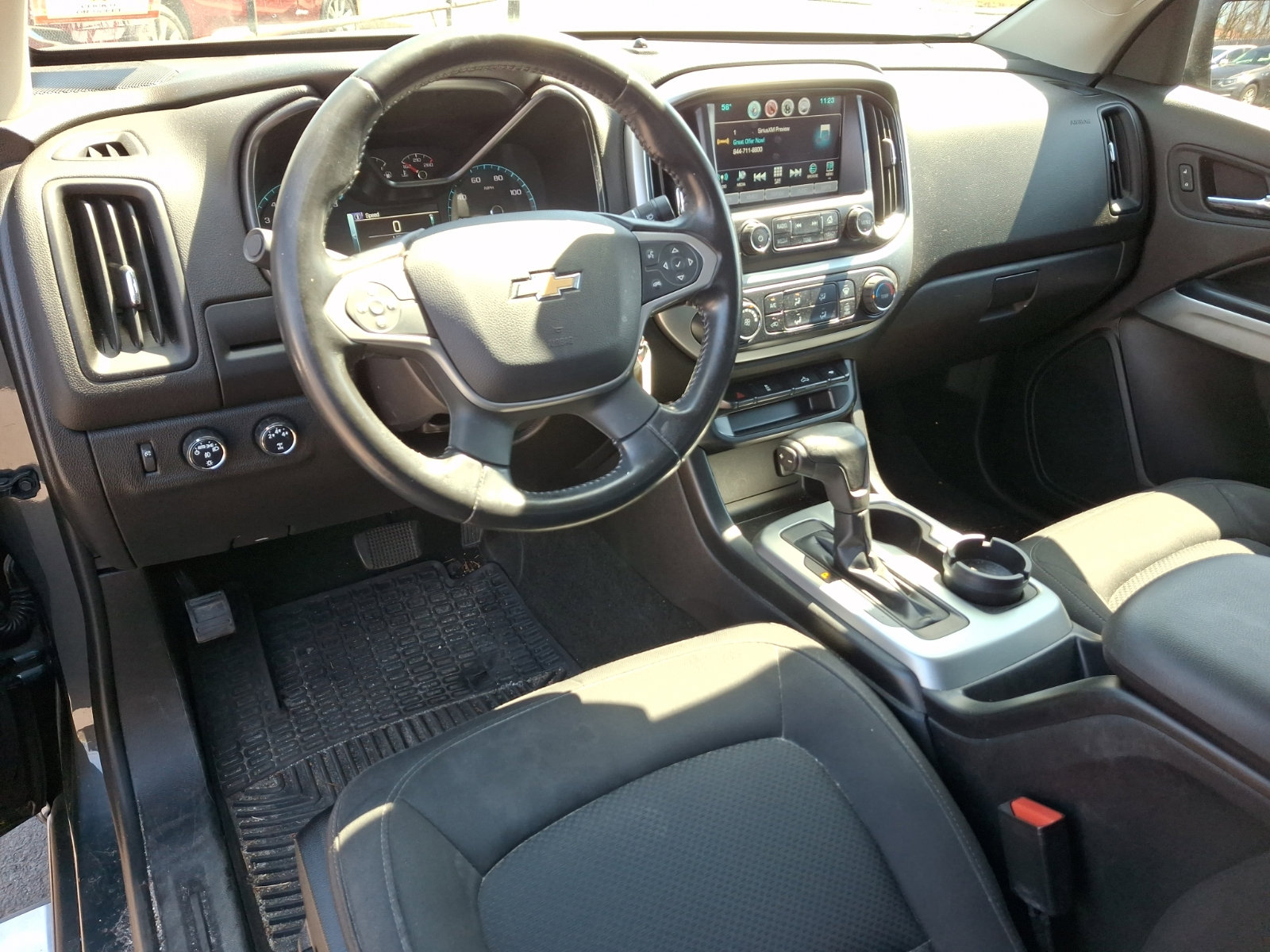 Used 2016 Chevrolet Colorado LT w/ LT Convenience Package AWD/4WD image 10