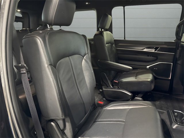 Used 2024 Jeep Wagoneer Series III image 33