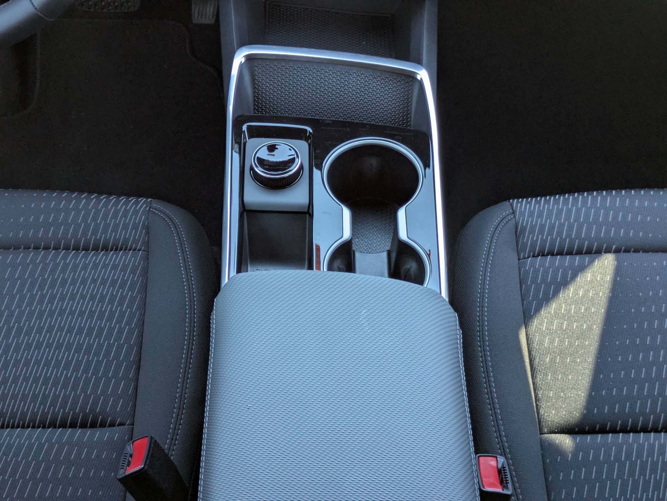 New 2027 Chevrolet Equinox LT FWD image 6