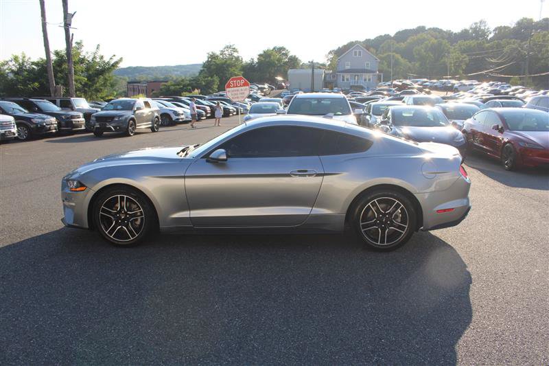 Used 2021 Ford Mustang Premium RWD image 5