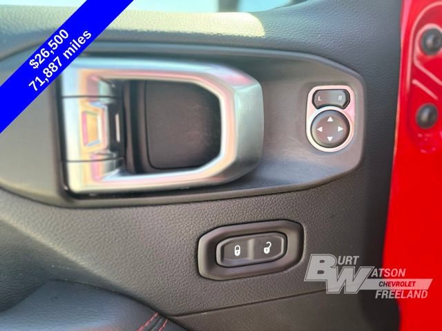 Used 2018 Jeep Wrangler Unlimited Rubicon w/ Dual Top Group AWD/4WD image 13