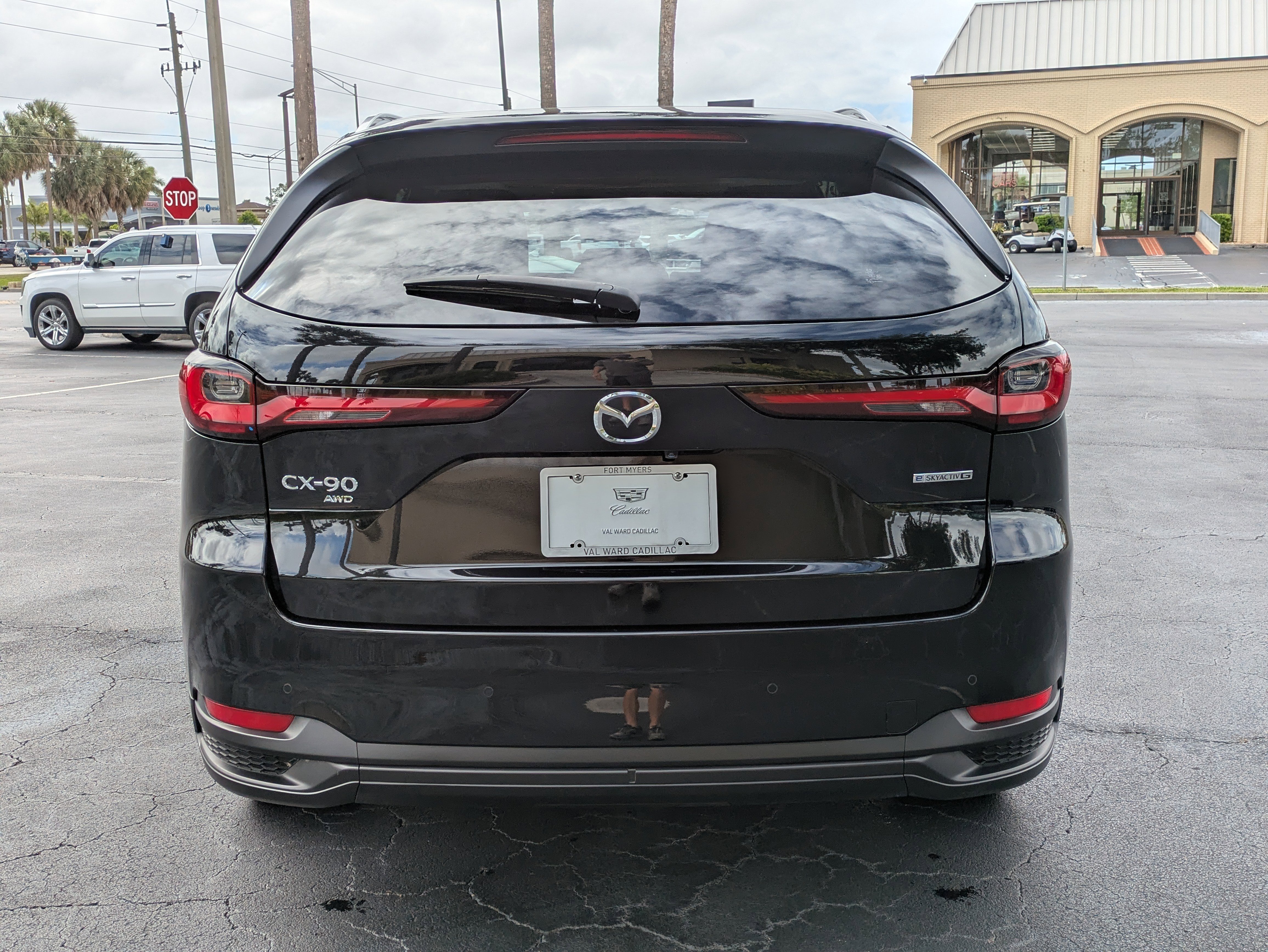 Used 2025 MAZDA CX-90 3.3 Turbo w/ Preferred Package AWD/4WD image 5