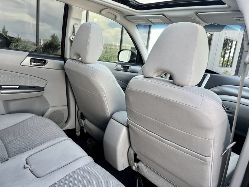 Used 2012 Subaru Forester 2.5X Premium AWD/4WD image 16