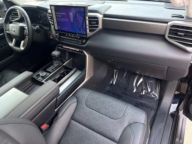 Used 2024 Toyota Sequoia SR5 w/ SR5 Premium Package AWD/4WD image 17
