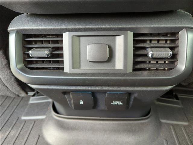 Used 2021 Ford F150 Lariat image 16