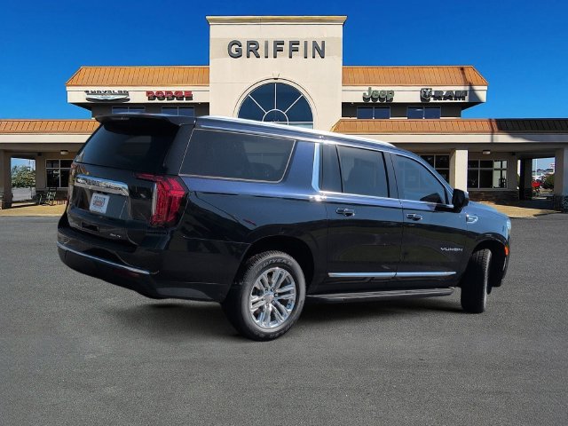 Used 2023 GMC Yukon XL SLT RWD image 4